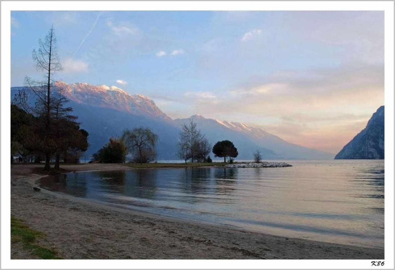 Relax Suite Holiday Apartment Cin It02215Cpajvf Riva del Garda Exteriör bild