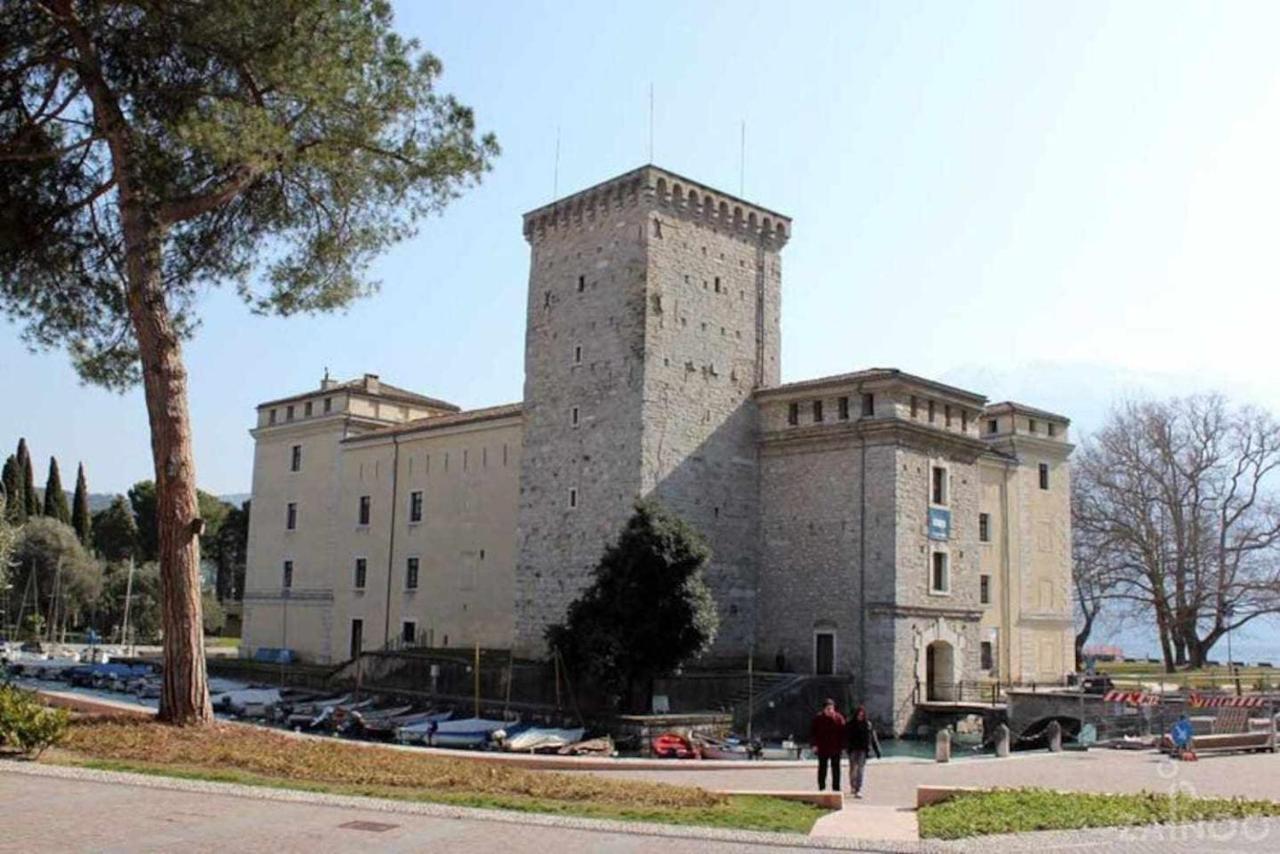 Relax Suite Holiday Apartment Cin It02215Cpajvf Riva del Garda Exteriör bild